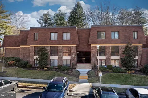 5243 W Running Brook Rd #202, Columbia, MD 21044