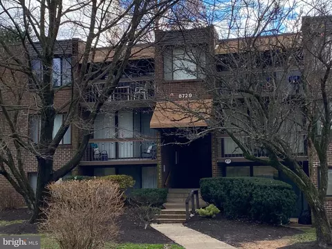 8729 Hayshed Ln #32, Columbia, MD 21045
