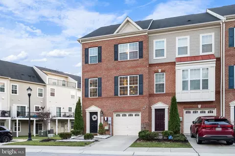 8022 Ravenclaw Rd, Elkridge, MD 21075