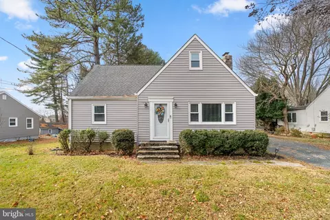 3260 Saint Johns Ln, Ellicott City, MD 21042