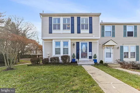 7510 Summer Blossom Ln, Columbia, MD 21046