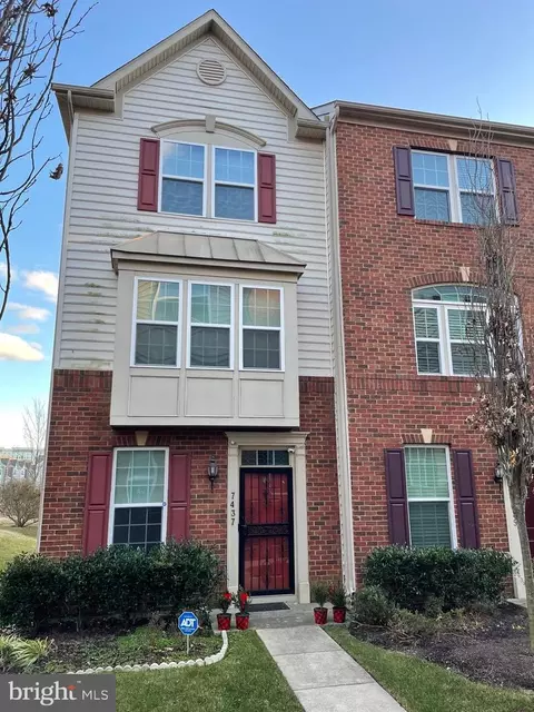 7437 Rigby Pl, Elkridge, MD 21075