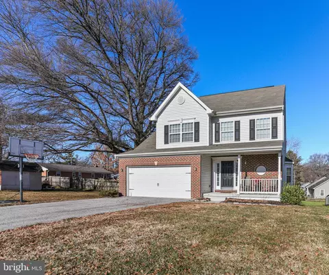 9946 Naylor Ave, Laurel, MD 20723