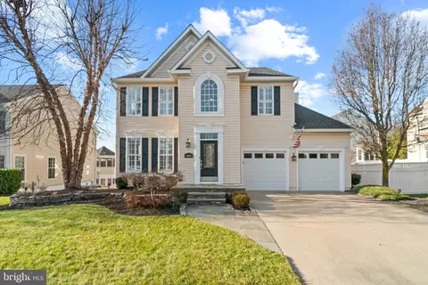6004 Avalon Dr, Elkridge, MD 21075