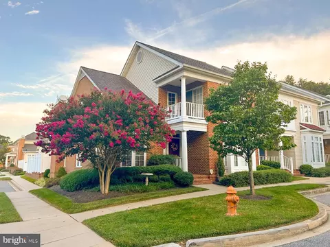 2907 Eaton Sq #109, Ellicott City, MD 21043