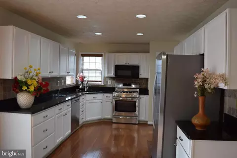 9613 Park Ave, Laurel, MD 20723 photo 20