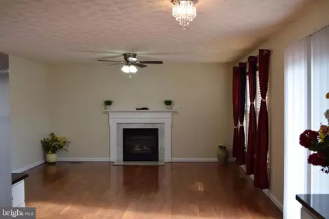 9613 Park Ave, Laurel, MD 20723 photo 12