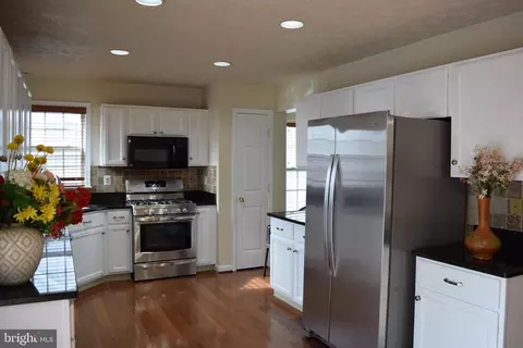 9613 Park Ave, Laurel, MD 20723 photo 26