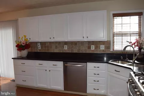 9613 Park Ave, Laurel, MD 20723 photo 21