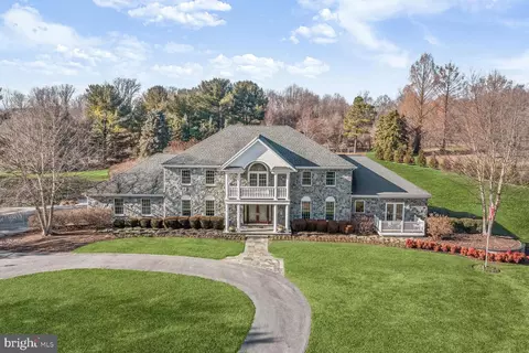 4412 Oakwood Overlook Ct, Dayton, MD 21036