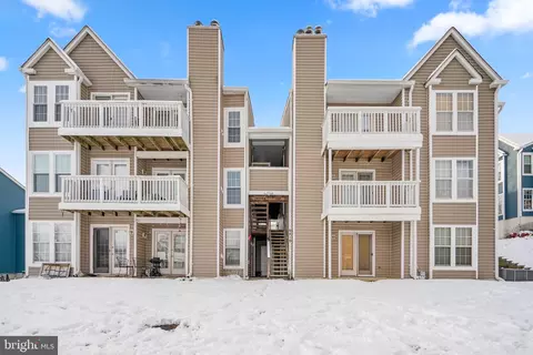 6410 Green Field Rd #1002, Elkridge, MD 21075
