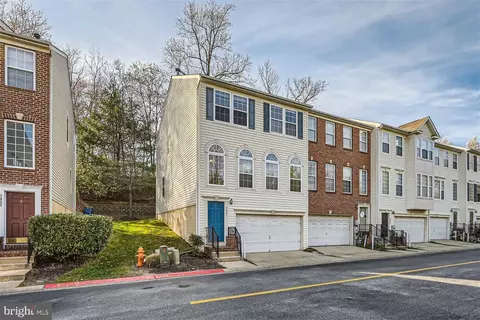 7037 Water Oak Rd #40, Elkridge, MD 21075