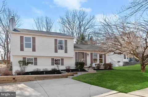 7919 Butterfield Dr, Elkridge, MD 21075
