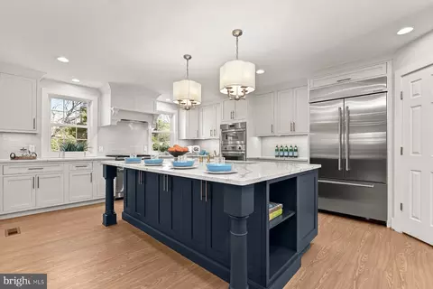 5029 Ten Mills Rd, Columbia, MD 21044