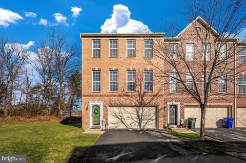 8771 Lincoln St, Savage, MD 20763