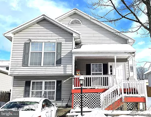 6411 Old Highgate Dr, Elkridge, MD 21075