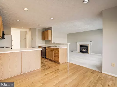 9671 Spratley Ave, Laurel, MD 20723 photo 27