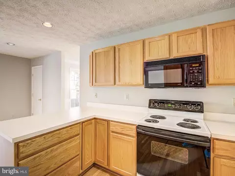 9671 Spratley Ave, Laurel, MD 20723 photo 19