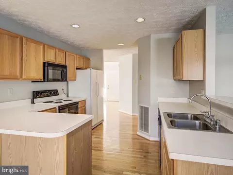 9671 Spratley Ave, Laurel, MD 20723 photo 21