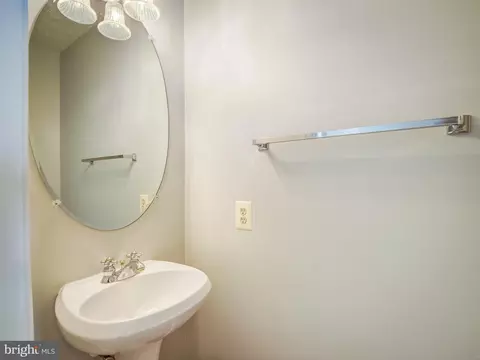 9671 Spratley Ave, Laurel, MD 20723 photo 36