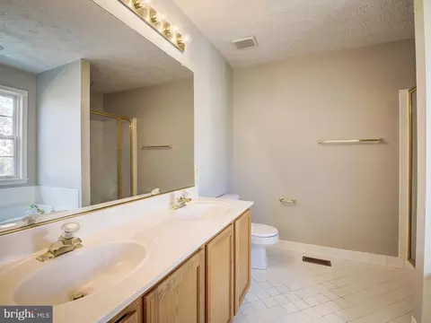 9671 Spratley Ave, Laurel, MD 20723 photo 51
