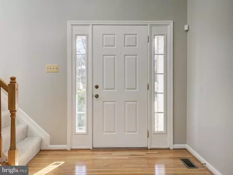 9671 Spratley Ave, Laurel, MD 20723 photo 7
