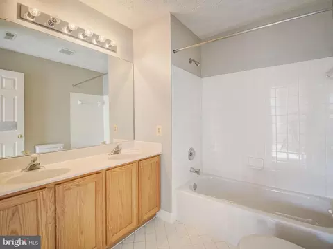 9671 Spratley Ave, Laurel, MD 20723 photo 56