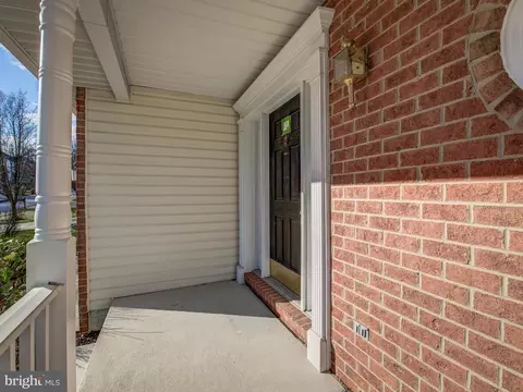 9671 Spratley Ave, Laurel, MD 20723 photo 3