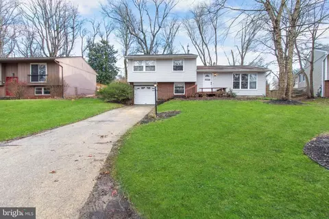 5536 Bluecoat Ln, Columbia, MD 21045