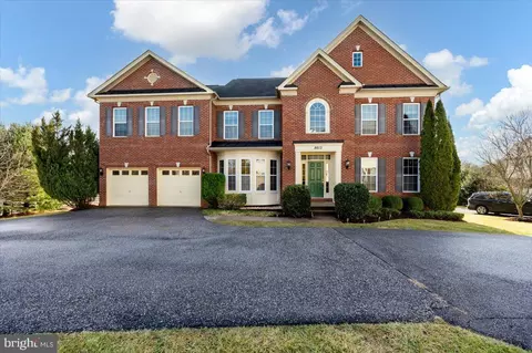 8613 Waterside Ct, Laurel, MD 20723 photo 2