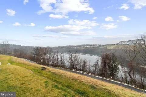 8794 Boulder Ridge Rd, Laurel, MD 20723 photo 20