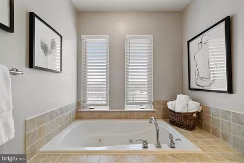 8794 Boulder Ridge Rd, Laurel, MD 20723 photo 35