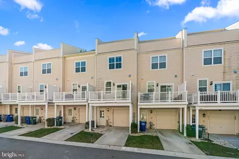 Exterior - 7011 Whitson Way, Hanover, MD 21076 photo 9 of 11