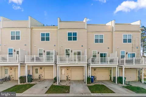 Exterior - 7011 Whitson Way, Hanover, MD 21076 photo 10 of 11