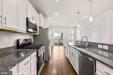 Kitchen - 7011 Whitson Way, Hanover, MD 21076 photo 4 of 8