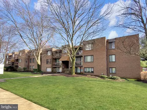 8727 Hayshed Ln #12, Columbia, MD 21045
