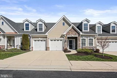 8655 Vast Rose Dr #29, Columbia, MD 21045