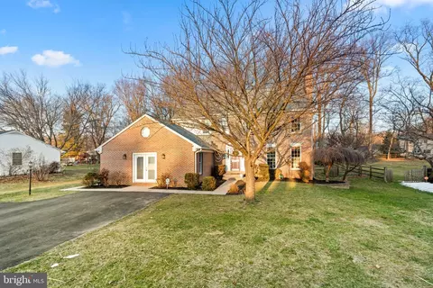 9798 Michaels Way, Ellicott City, MD 21042