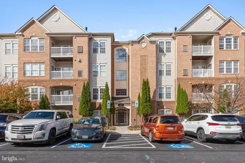 8120 Hickory High Ct #E, Ellicott City, MD 21043