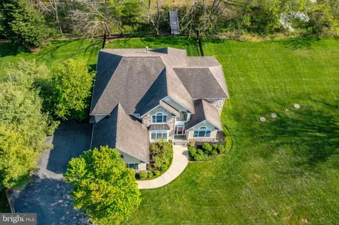 12135 Mount Albert Rd, Ellicott City, MD 21042