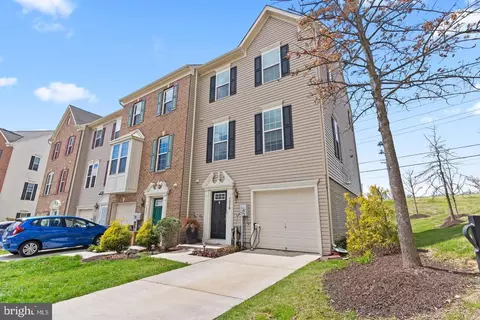 7330 Matchbox Aly, Elkridge, MD 21075