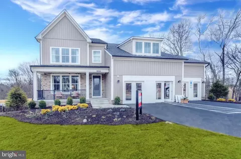 8524 Sunell Ln, Ellicott City, MD 21043
