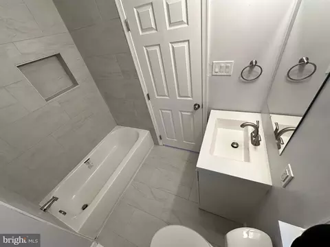 Bath - 9877 Lyon Ave, Laurel, MD 20723 photo 2 of 8