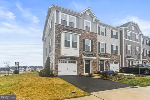 7301 Isabella Rd, Laurel, MD 20723