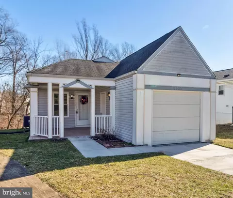 8960 Twelve Sons Ct, Jessup, MD 20794