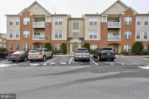 7915 Briarglen Dr #A, Elkridge, MD 21075