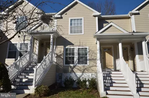 4880 Dorsey Hall Dr #7, Ellicott City, MD 21042