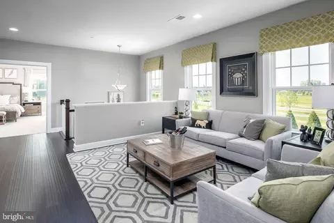 Living - 8404 Bald Eagle Ct, Laurel, MD 20723 photo 2 of 5