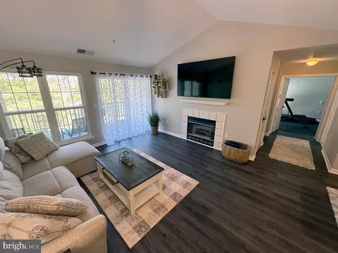 5911 Millrace Ct #J-303, Columbia, MD 21045