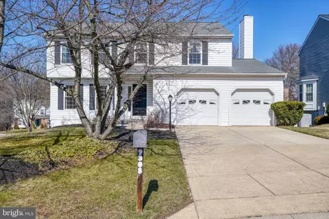 9308 Kings Grant Rd, Laurel, MD 20723